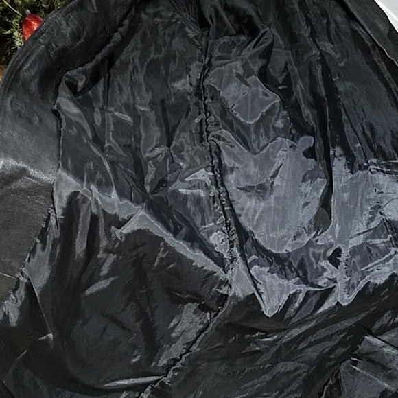 100% LEATHER SUEDE BLACK TRENCH COAT MARBLE PEBBLE MAXI LONG MOBWIFE GRUNGE GOTH - Picture 13 of 16